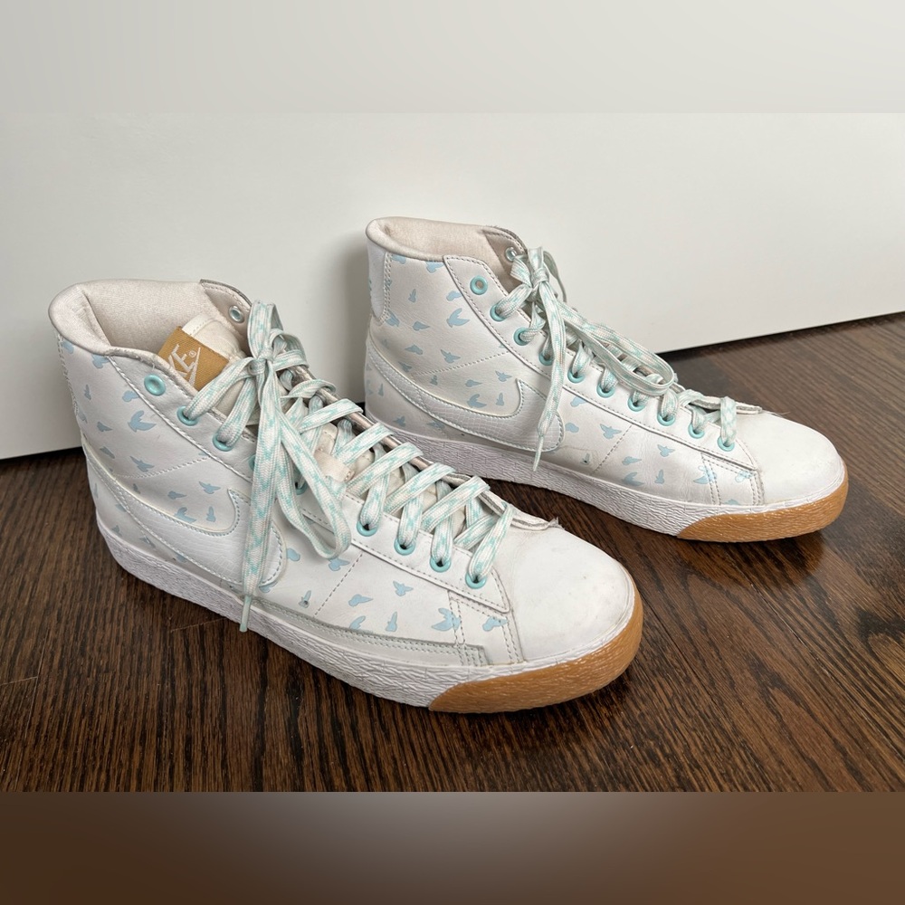 Nike Women's Blazers White High-Top Sneakers with Light Blue Accents and Gum Toe